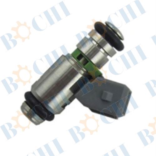 4 Hole fuel injector of IWP042